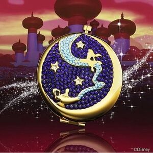 Estee Lauder Compact. Disney Princess Collection Jasmine Compact NEW